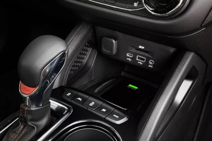 A picture of the new Trailblazer's center console