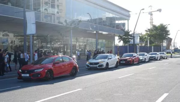 motorcade for the Honda Civic Typre R 2018 at Honda Manila Car Bay