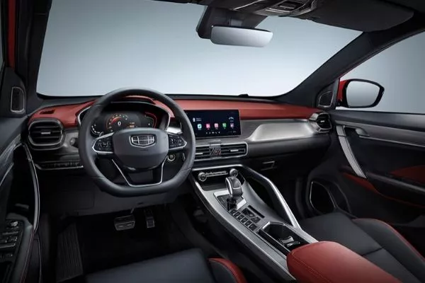 2020 Geely Coolray dash