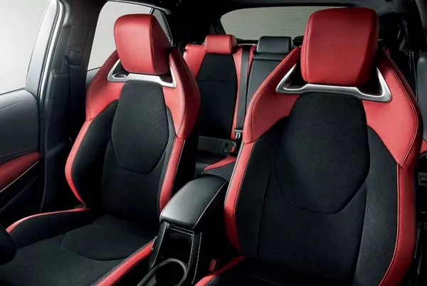 Toyota Corolla Sport 2019 seats deco