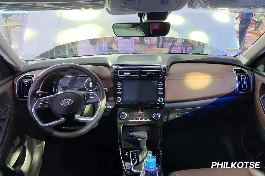 Inside the top-spec Creta GLS