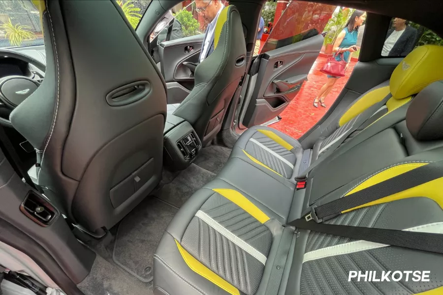 A picture of the DBX707's rear cabin.