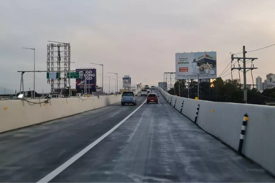 Skyway Extension Southbound