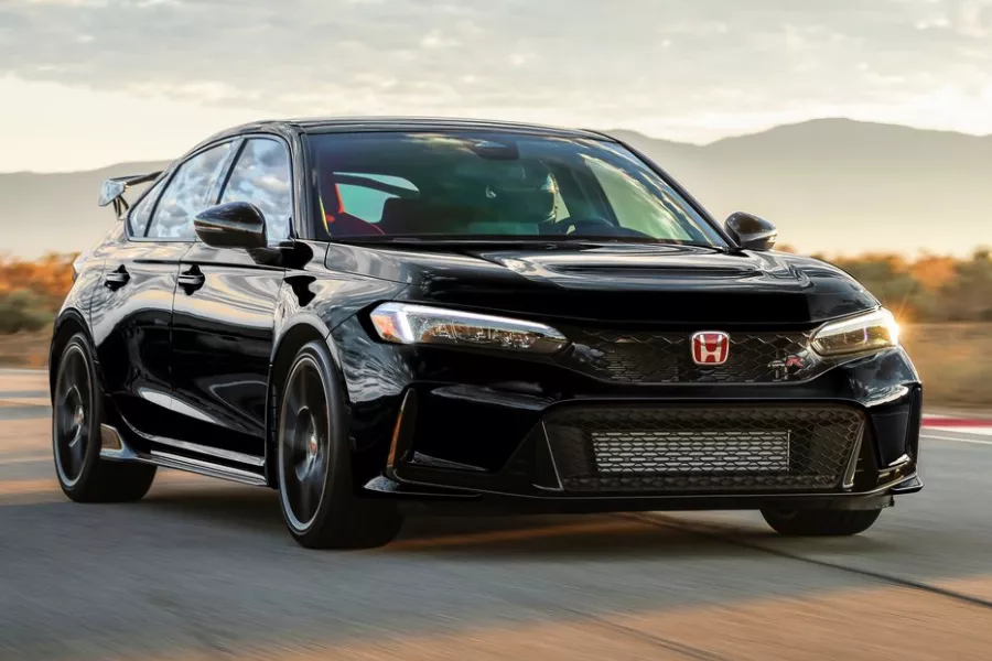 All-new Honda Civic Type R front profile driving shot