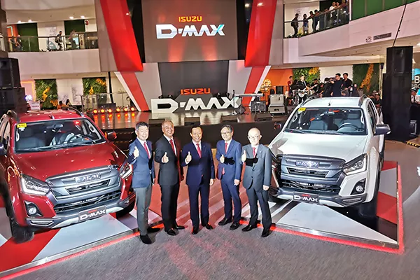 Check out the new D-Max LS-A at an Isuzu dealership near you! Isuzu execs showing off the new D-Max LS-A