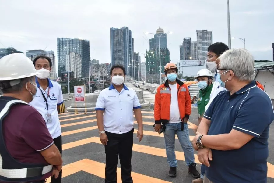 Aims to ease traffic situations in Metro Manila BGC-Ortigas Center Link Road construction