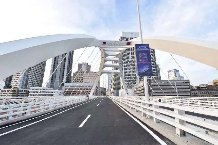 Binondo-Intramuros bridge on the ground