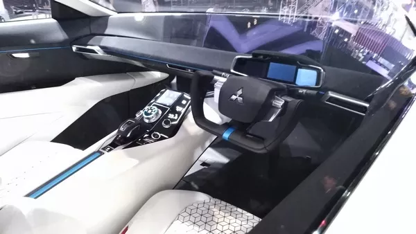 mitsubishi e-evolution concept interior