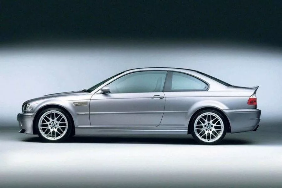 The E46 M3 from the side The E46 M3 from the side