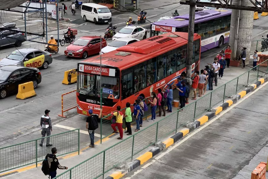 A picture of a bus terminal along the EDSA Busway