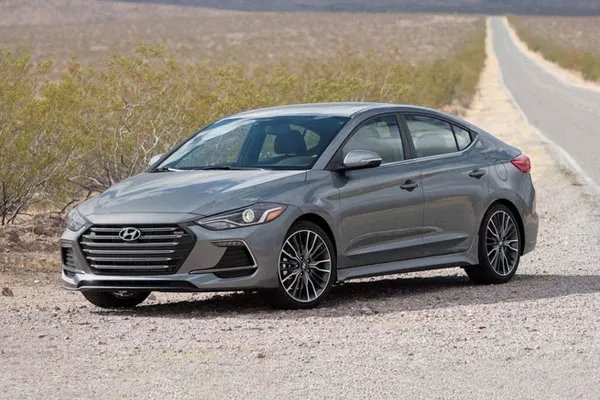 Hyundai Elantra 2018 angular front