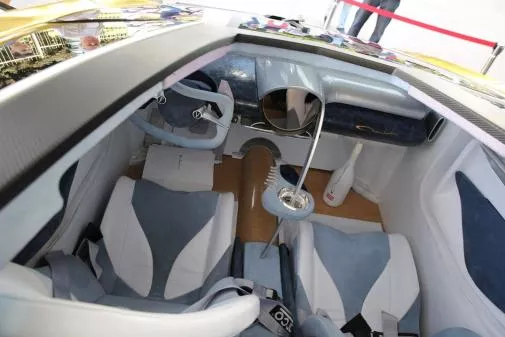 The cockpit of the car is covered with premium materials The cabin of the Charlotte Roadster