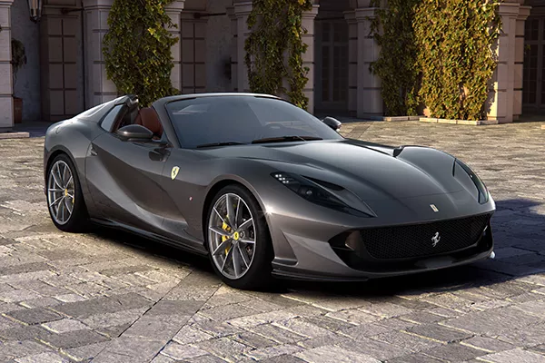 A picture of the Ferrari 812 GTS.