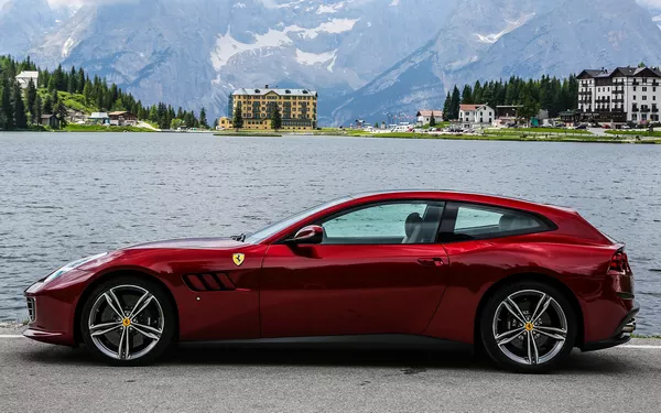 The vehicle can reach the highest speed of 335 kph side of the Ferrari GTC4 Lusso