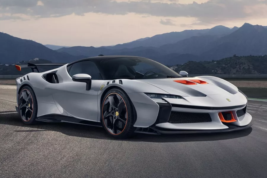 Ferrari SF90 XX Stradale front view