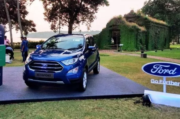 India-spec Ford EcoSport 2018 facelift angular front