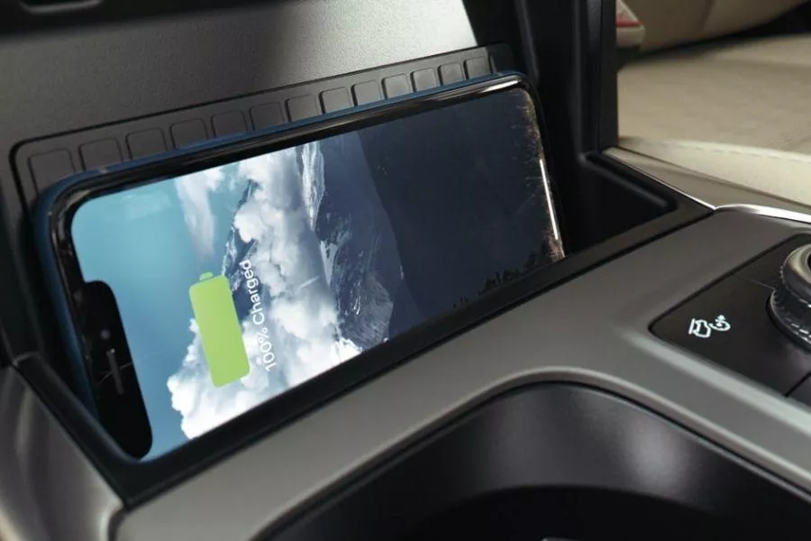 Ford Explorer wireless charging