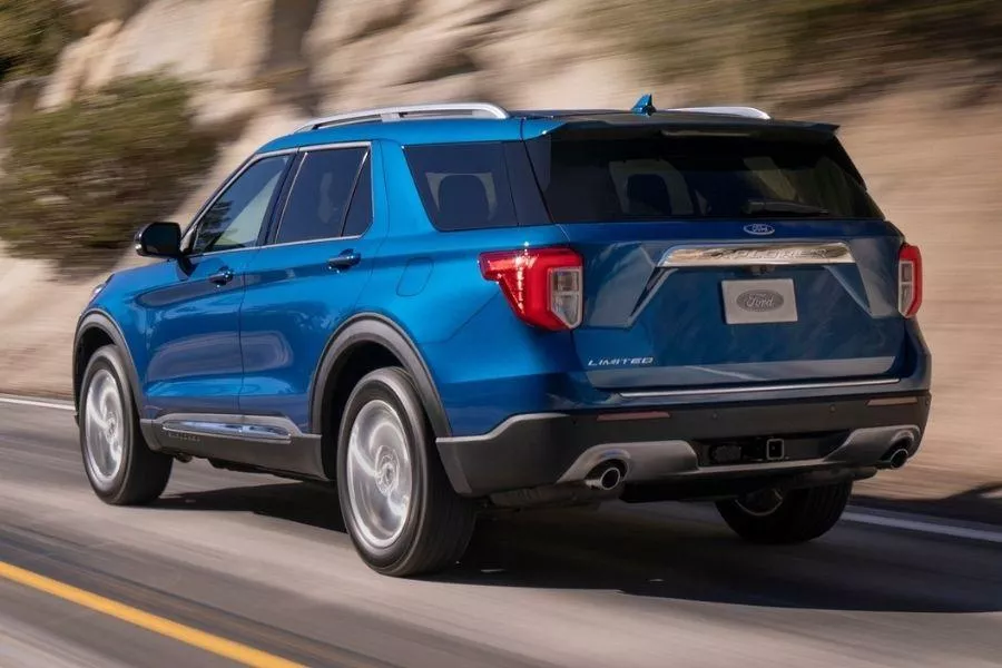 Ford Explorer rear view