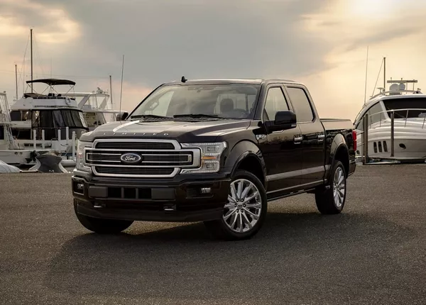 Angualr front of the Ford F-150 2019 Limited trim