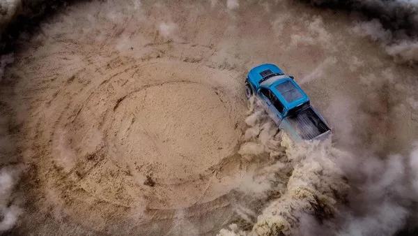 Ford F-150 Raptor 2019 upside view