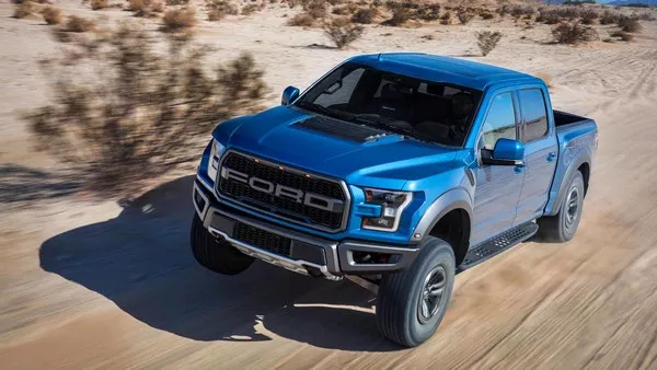 Ford F-150 Raptor 2019 on the road