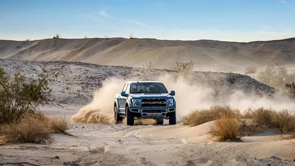 Ford F-150 Raptor 2019 on the road