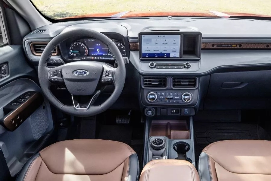 The Ford Maverick 2.0-liter Lariat variant's interior