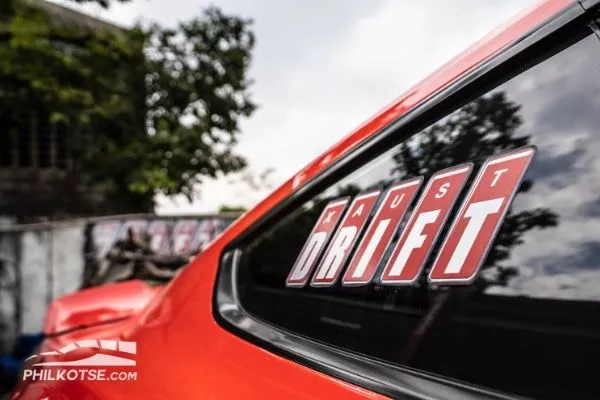 ford mustang gt rear quarter panel window