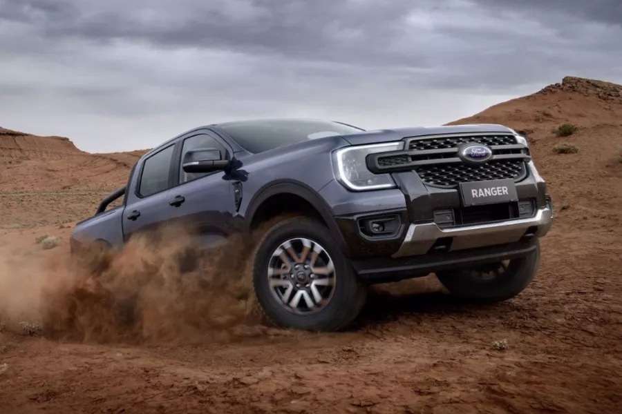 Ford Ranger front view