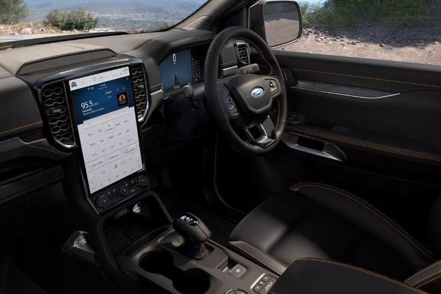 2022 Ford Ranger cabin