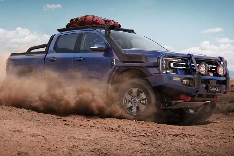 Ford Ranger front view