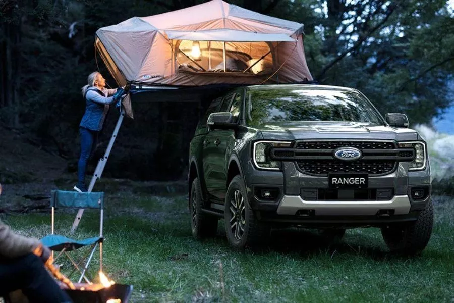 Ford Ranger front view