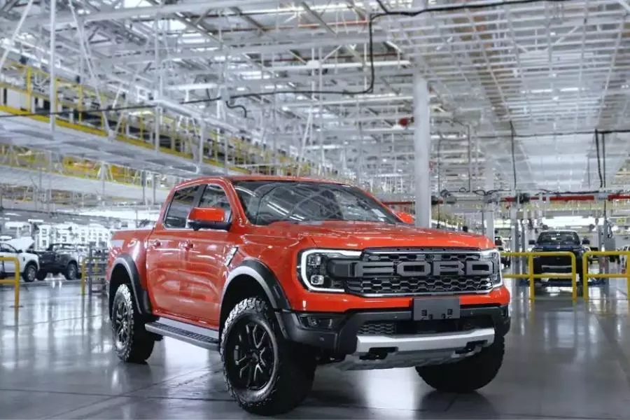 Ford Ranger Raptor front view