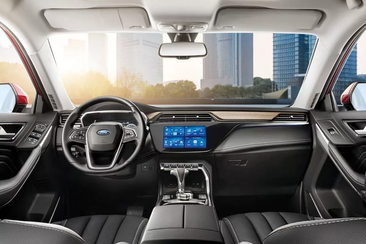 A picture of the Ford Territory's cockpit