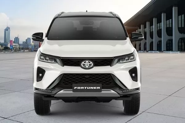 Fortuner LTD front