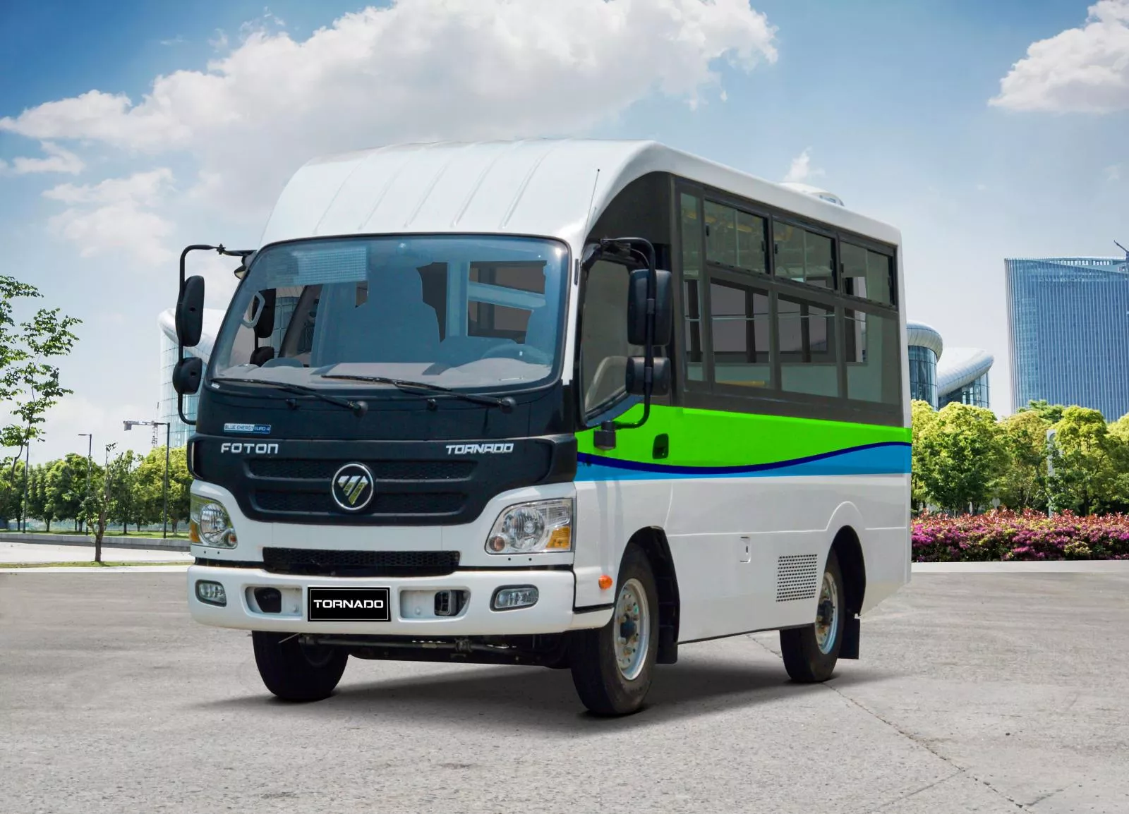 Foton F-Jeepney F24 front view