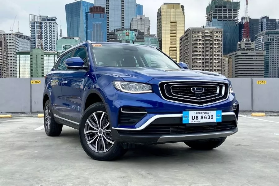 Geely Azkarra front view