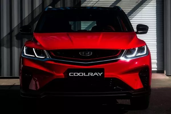 A picture of the Geely Coolray's front end