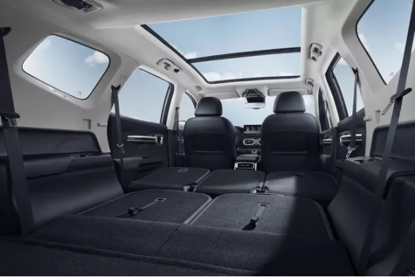 Interior view of the Geely Haoyue