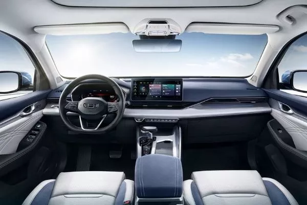 Geely Preface interior 