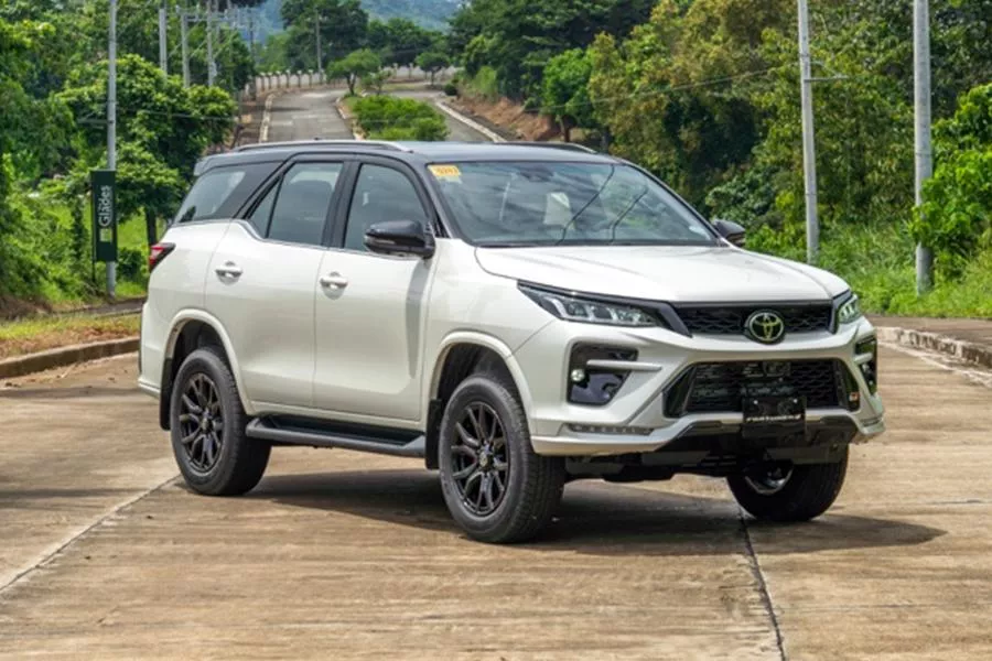 2022 Toyota Fortuner GR Sport front shot