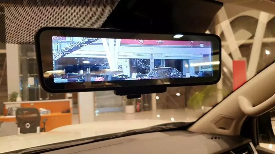 Smart rearview mirror 