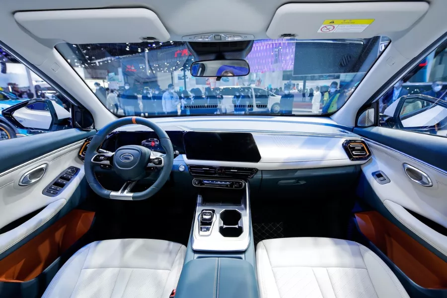 A picture of the GAC GS3's cockpit.