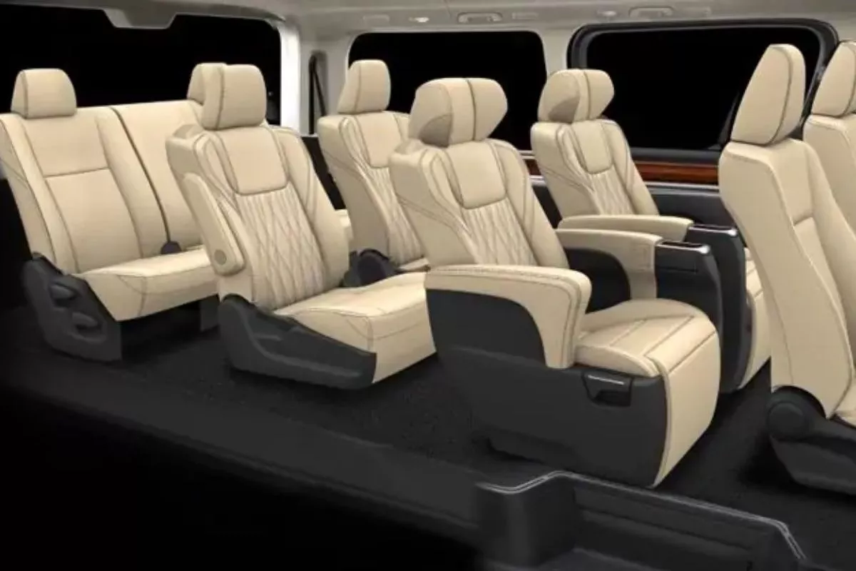 A picture of the interior of the Super Grandia Elite