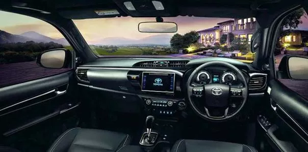 2018 Toyota Hilux Rocco facelift interior