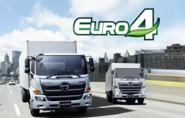 Euro-4-standards Hino heavy-duty trucks