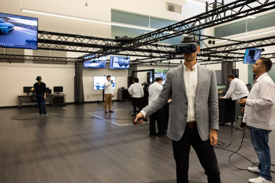 Honda uses virtual reality technology