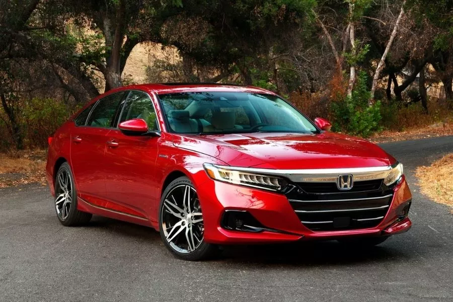 A Picture of the Honda Accord US-spec