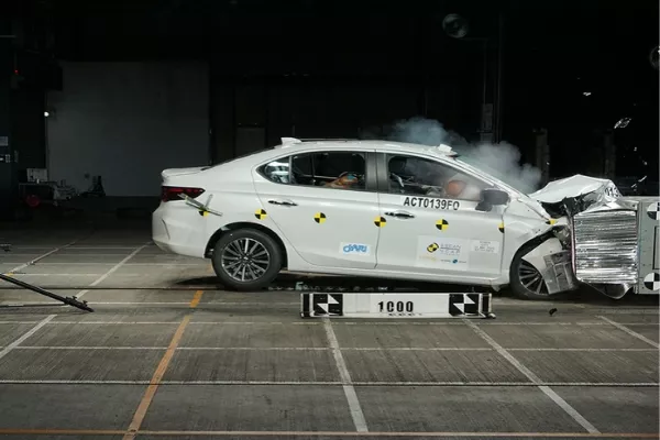 Honda City crash test