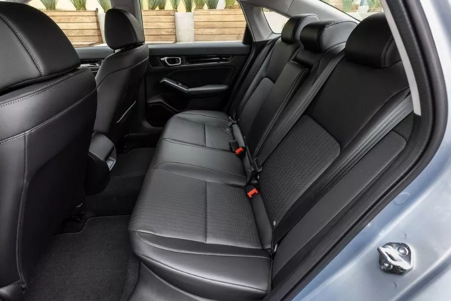 Honda Civic second row seats